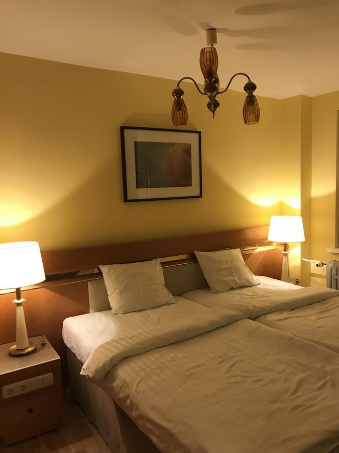 Apartament Ewa ทาร์นูฟ ภายนอก รูปภาพ