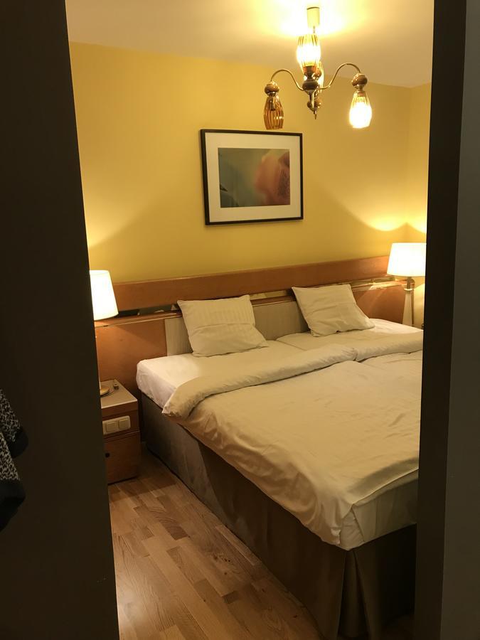 Apartament Ewa ทาร์นูฟ ภายนอก รูปภาพ